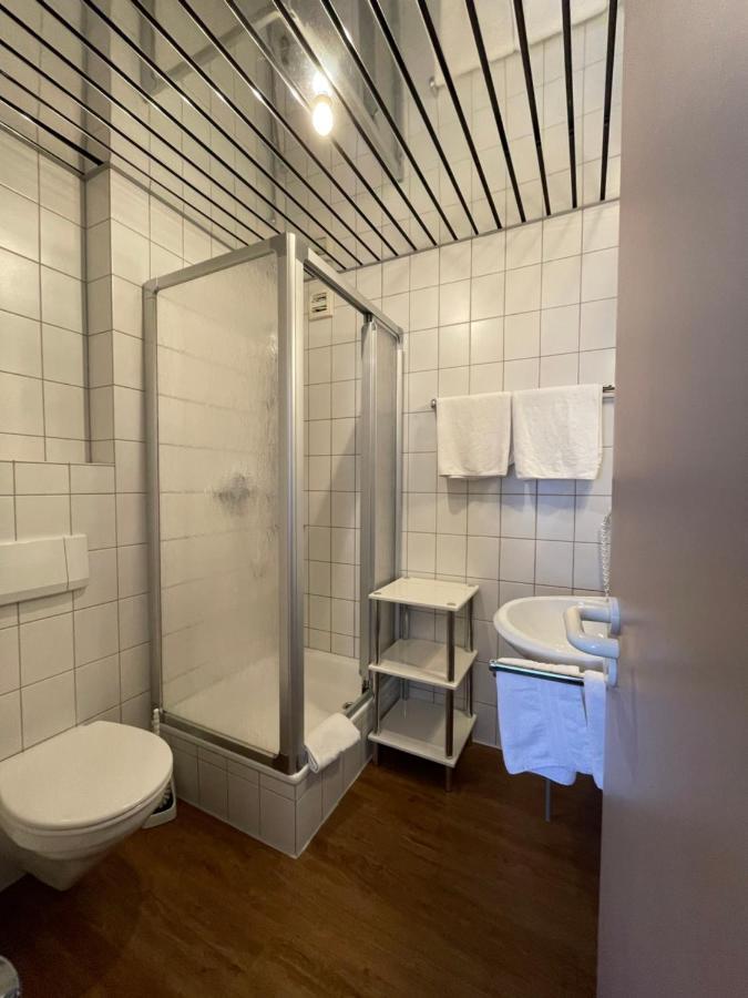 Hotel Saarburger Hof Екстериор снимка