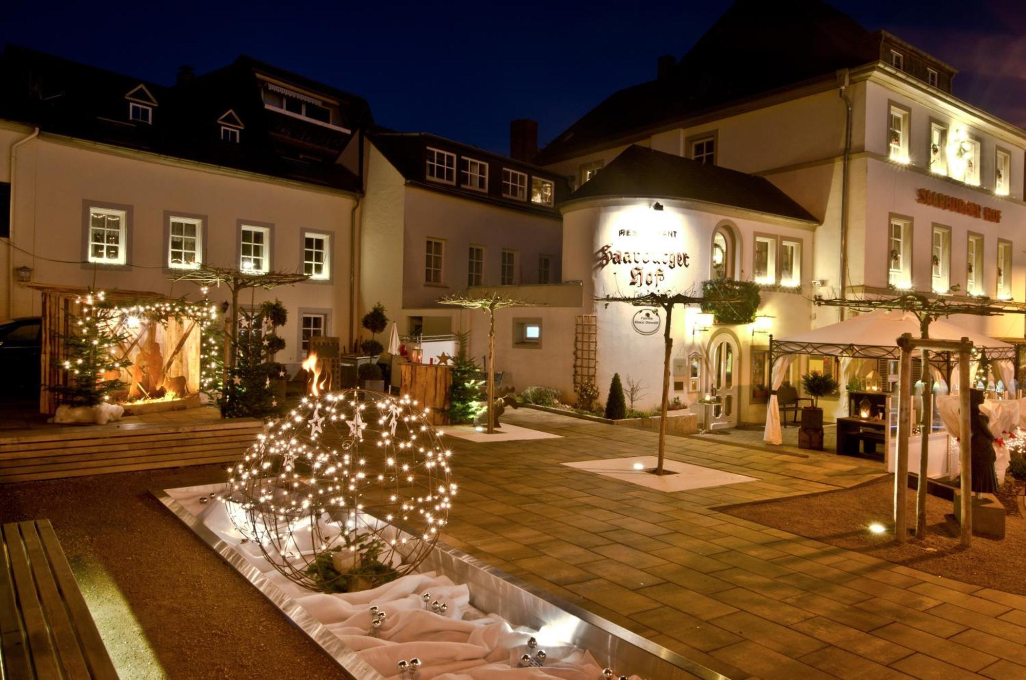 Hotel Saarburger Hof Екстериор снимка
